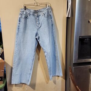 90'S Wide Leg American Eagle jeans size 18